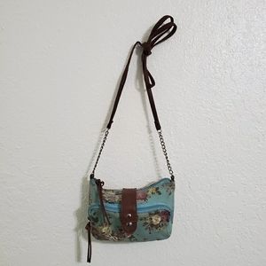 Cross body purse